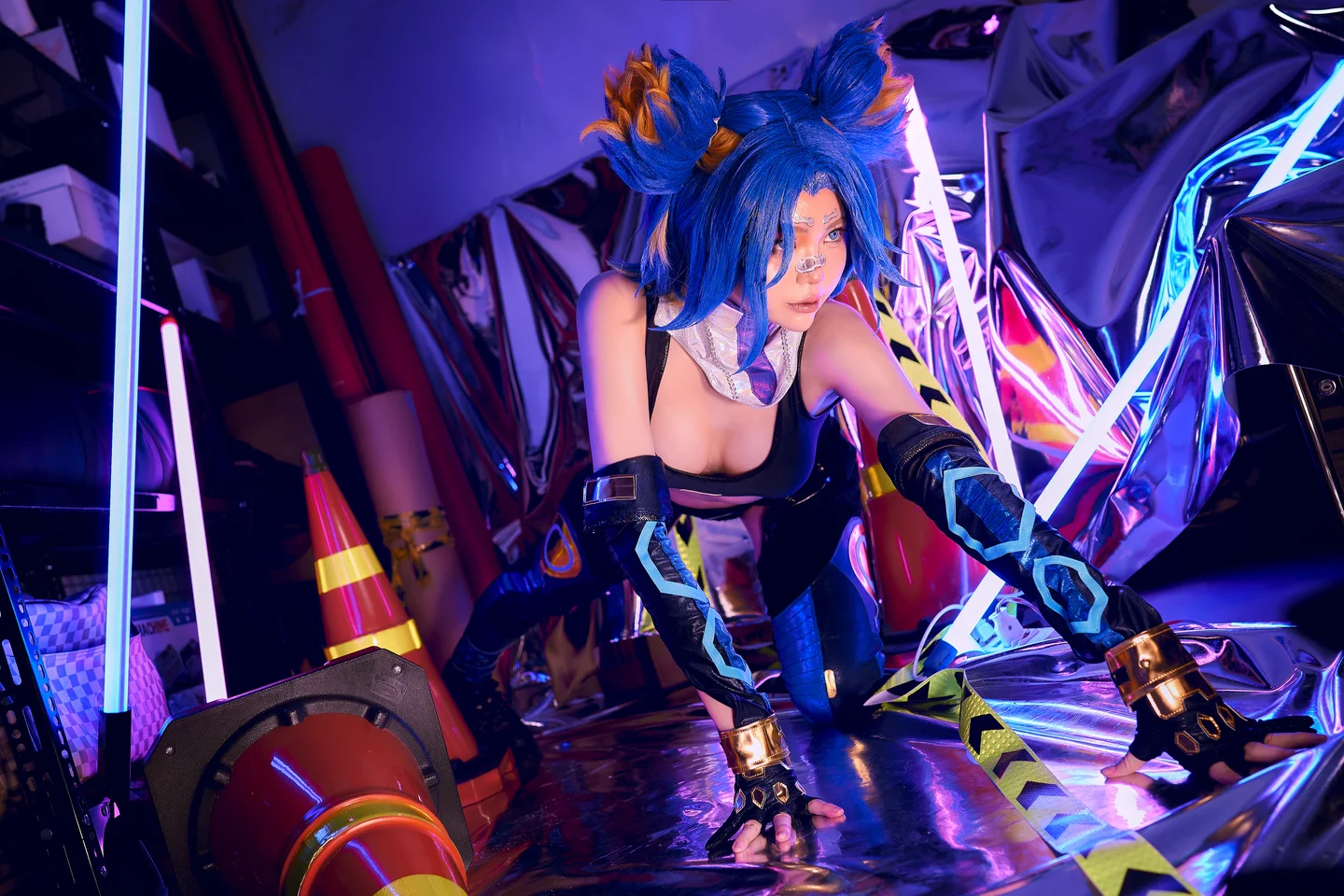 ZinieQ - Valorant Neon [41P,2V-616MB] tg@simisebaisi 【丝足阁】006.webp